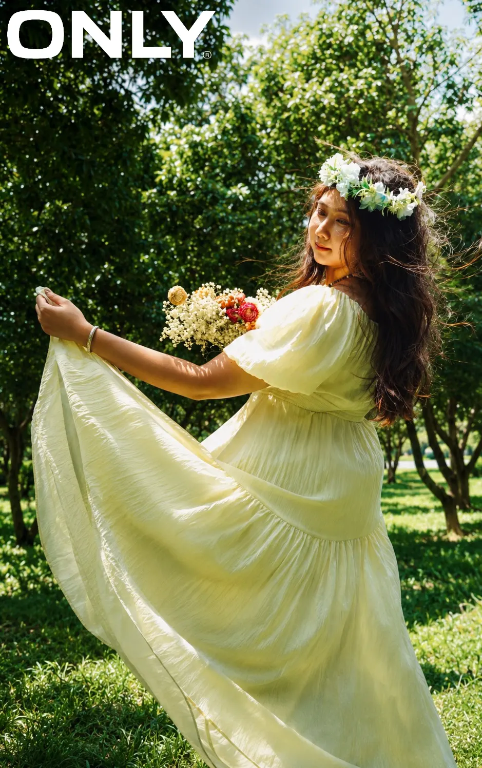 Outdoor fashion photography