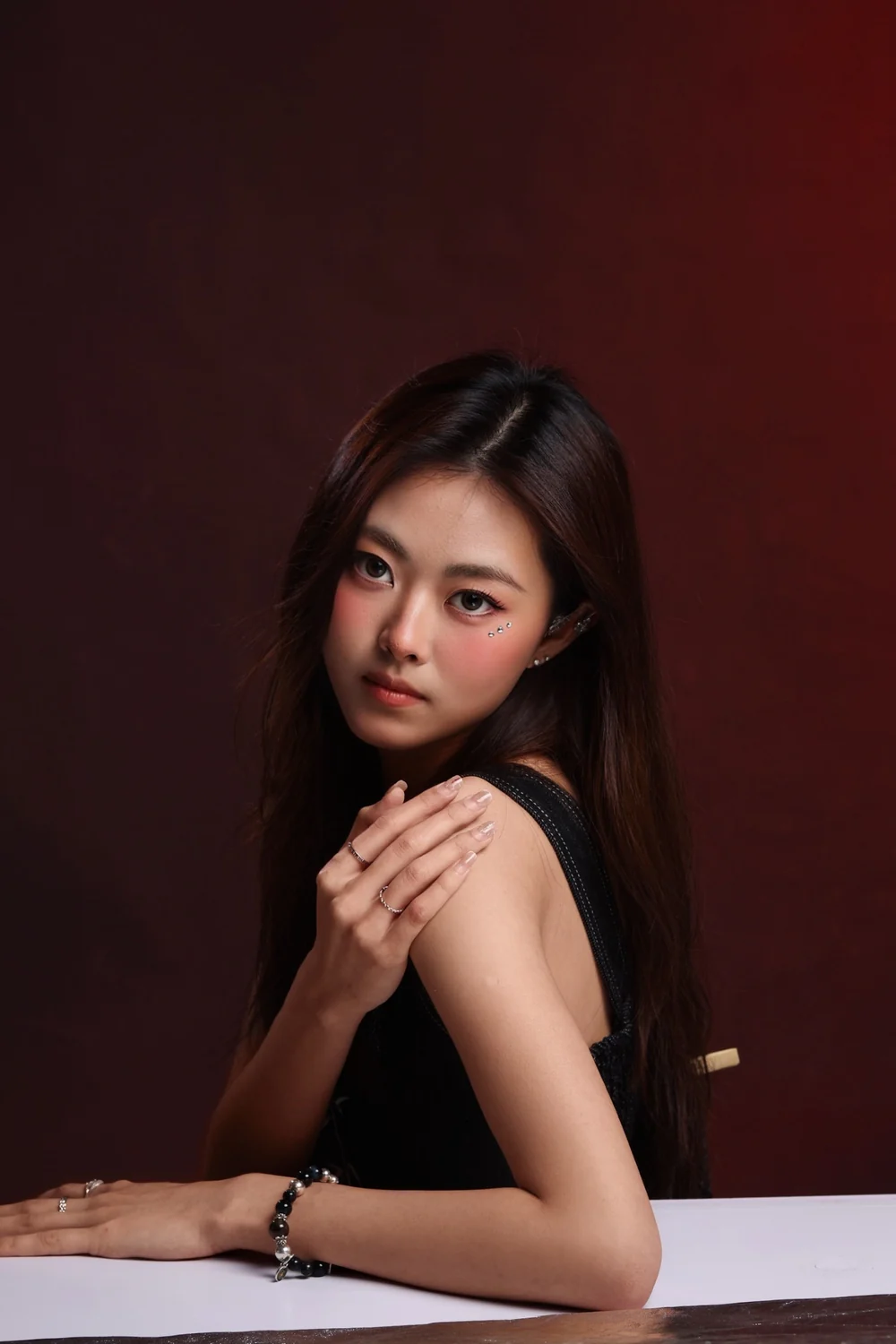 Mia Zhou portrait